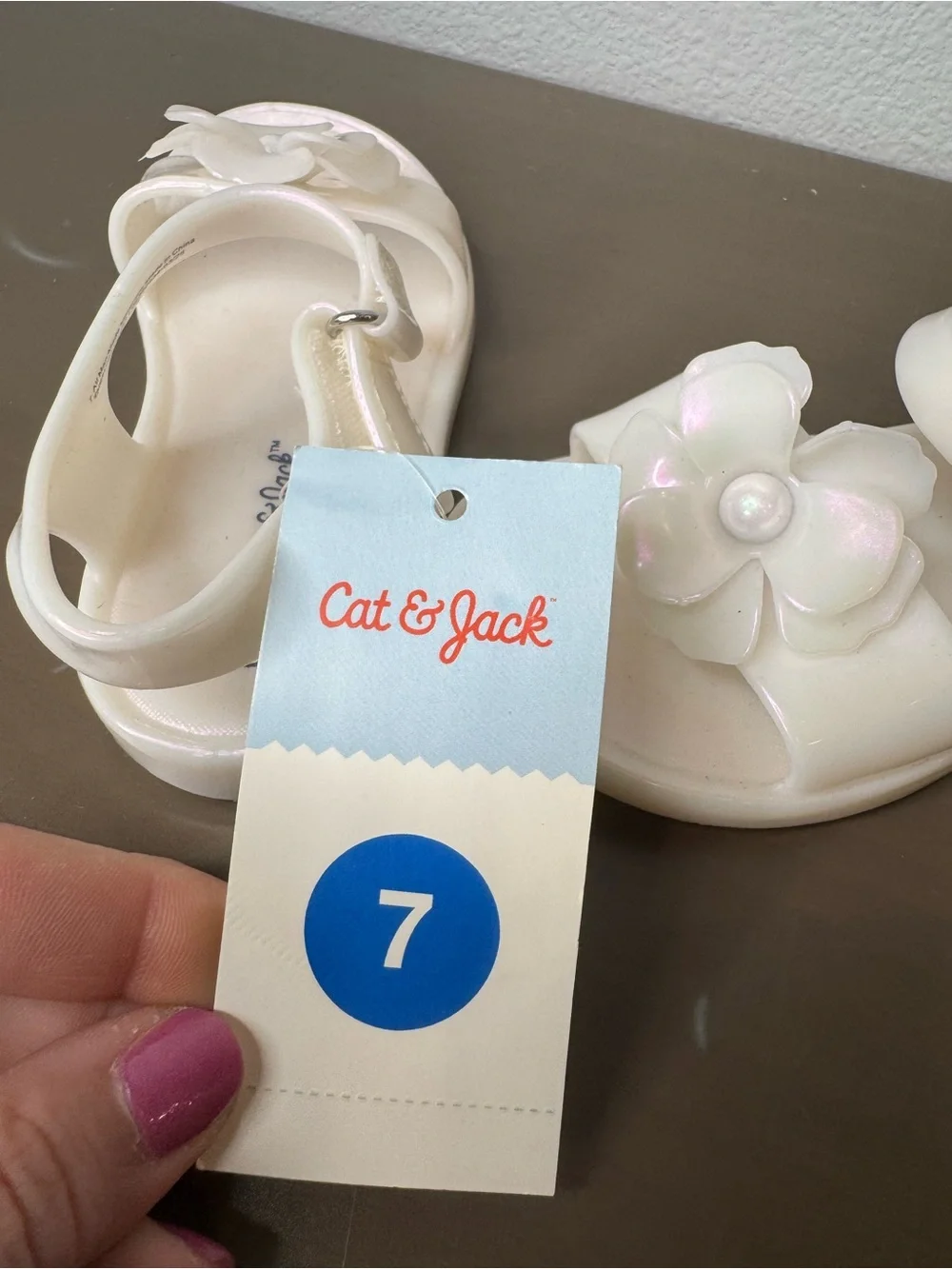 NWT 7 Cat & Jack Cream Iridescent Flower Sandals for Girls